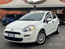 Bianco Usata 2015 Fiat Punto Lounge Tre volumi | 5000 € (Buon prezzo)