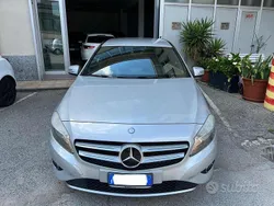Argento Usata 2014 Mercedes A180 Tre volumi | 7990 € (Buon prezzo)