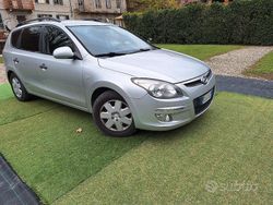 Grigio Usata 2011 Hyundai i30 Station wagon | 4500 € (Cara)