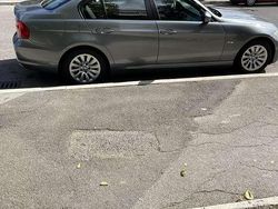 Usata 2009 BMW 318 Efficient Dynamics Tre volumi | 5000 € (Buon prezzo)