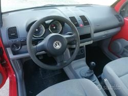Rosso Usata 2002 VW Lupo Trendline Due volumi | 1990 € (Cara)