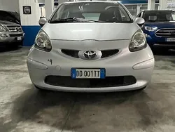 Grigio Usata 2006 Toyota Aygo Sol Due volumi | 3990 € (Buon prezzo)