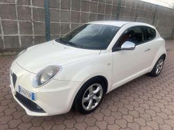 Bianco Usata 2017 Alfa Romeo MiTo Super Due volumi | 7900 € (Buon prezzo)