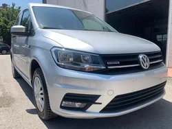 Grigio(met.) Usata 2018 VW Caddy Comfortline Monovolume | 15.983 € (Buon prezzo)