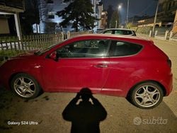 Rosso Usata 2009 Alfa Romeo MiTo Due volumi | 3500 € (Buon prezzo)