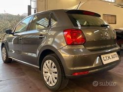 Grigio Usata 2017 VW Polo Tre volumi | 8500 € (Ottimo prezzo)