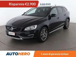 Nero Usata 2015 Volvo V60 CC Summum Station wagon | 16.099 € (Buon prezzo)