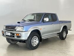 Grigio Usata 2000 Mitsubishi L200 Pick-up | 13.900 € (Cara)