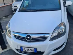 Bianco Usata 2011 Opel Zafira Cosmo Monovolume | 3790 € (Ottimo prezzo)
