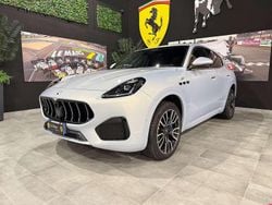 Grigio cangiante perlato Usata 2022 Maserati Grecale GT SUV | 49.990 € (Buon prezzo)