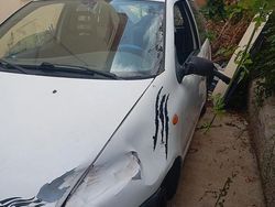 Bianco Usata 1998 Fiat Punto Due volumi | 300 € (Super prezzo)