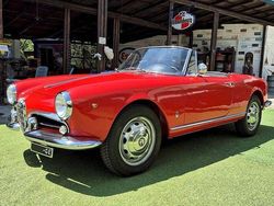 Rosso Usata 1961 Alfa Romeo Giulietta Due volumi | 60.000 €