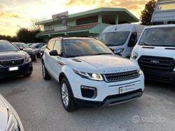 Bianco pastello Usata 2016 Land Rover Range Rover evoque SE SUV | 12.290 € (Super prezzo)