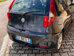 Nero Usata 2005 Fiat Punto Due volumi | 1750 € (Buon prezzo)