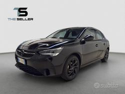 Nero Usata 2022 Opel Blitz Edition Tre volumi | 10.900 €