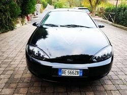 Nero Usata 1999 Ford Cougar Coupé | 4900 €