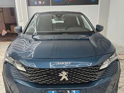 Blu Usata 2021 Peugeot 3008 Active Station wagon | 18.499 € (Ottimo prezzo)