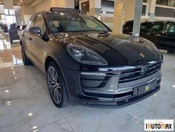Nero Usata 2023 Porsche Macan SUV | 71.500 € (Cara)
