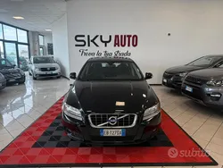 Usata 2010 Volvo V70 Summum Station wagon | 9990 € (Molto cara)