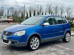 Usata 2006 VW Polo Cross Due volumi | 3950 € (Molto cara)