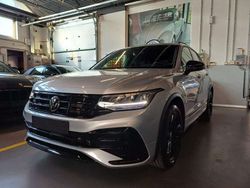 Argento Usata 2023 VW Tiguan R-line SUV | 34.400 € (Molto cara)