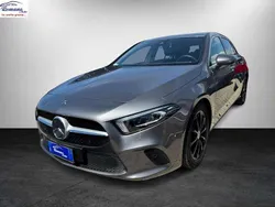 Grigio Usata 2020 Mercedes A180 Tre volumi | 23.990 € (Buon prezzo)