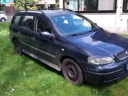 Blu/azzurro Usata 2002 Opel Astra Club Station wagon | 900 € (Buon prezzo)