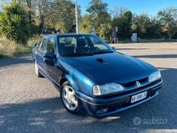 Blu Usata 1994 Renault 19 Tre volumi | 8300 €