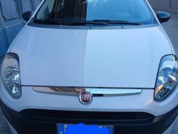 Bianco Usata 2010 Fiat Punto Evo Due volumi | 8200 €