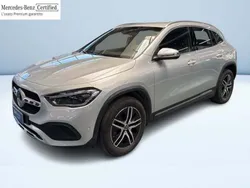 Argento metallizzato Usata 2020 Mercedes GLA200 SUV | 33.700 € (Buon prezzo)