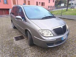 Grigio Usata 2006 Lancia Phedra Monovolume | 1999 € (Ottimo prezzo)