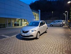 Argento Usata 2017 Lancia Ypsilon Gold Due volumi | 7900 € (Buon prezzo)