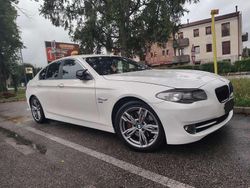 Bianco Usata 2013 BMW 530 Comfort Edition Tre volumi | 16.000 € (Buon prezzo)