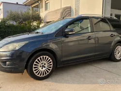 Usata 2009 Ford Focus Station wagon | 4000 €