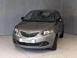 Grigio Usata 2021 Lancia Ypsilon Silver Due volumi | 8890 € (Ottimo prezzo)