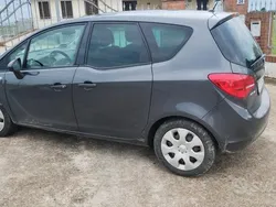 Usata 2011 Opel Meriva Monovolume | 3300 € (Ottimo prezzo)