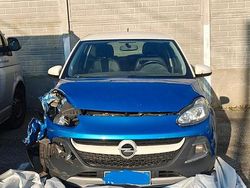 Usata 2015 Opel Adam Rocks Rocks Due volumi | 3000 €