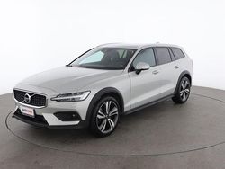 Grigio Usata 2020 Volvo V60 CC Business Edition Station wagon | 24.599 € (Buon prezzo)