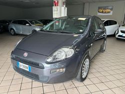 Grigio Usata 2014 Fiat Punto Lounge Due volumi | 3990 € (Buon prezzo)