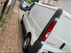 Usata 2009 Renault Trafic Furgone | 5000 € (Super prezzo)