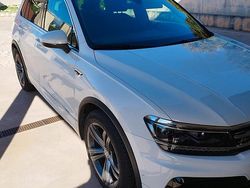 Bianco Usata 2017 VW Tiguan R-line SUV | 21.000 €