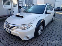 Bianco Usata 2011 Subaru Impreza Trend Tre volumi | 7900 € (Ottimo prezzo)