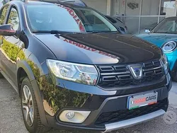 Usata 2019 Dacia Sandero Stepway Due volumi | 9999 € (Buon prezzo)