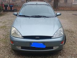 Verde Usata 2003 Ford Focus Station wagon | 1100 €