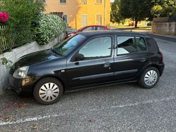 Nero Usata 2006 Renault Clio II Due volumi | 2500 € (Cara)