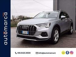 Argento metallizzato Usata 2022 Audi Q3 Advanced SUV | 25.000 € (Super prezzo)