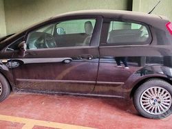 Nero Usata 2007 Fiat Grande Punto Dynamic Due volumi | 1200 € (Super prezzo)