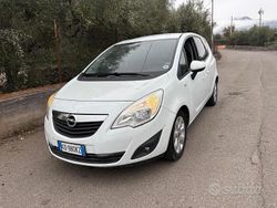 Usata 2013 Opel Meriva Monovolume | 2950 € (Super prezzo)
