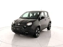 Nero Usata 2023 Fiat Panda Cross Cross Due volumi | 13.200 € (Buon prezzo)