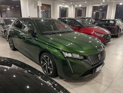 Verde Usata 2022 Peugeot 308 Allure Tre volumi | 17.000 € (Ottimo prezzo)